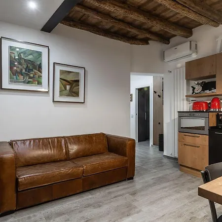 Ca' De Comm - Business Studio By Holiday Solutions * Como